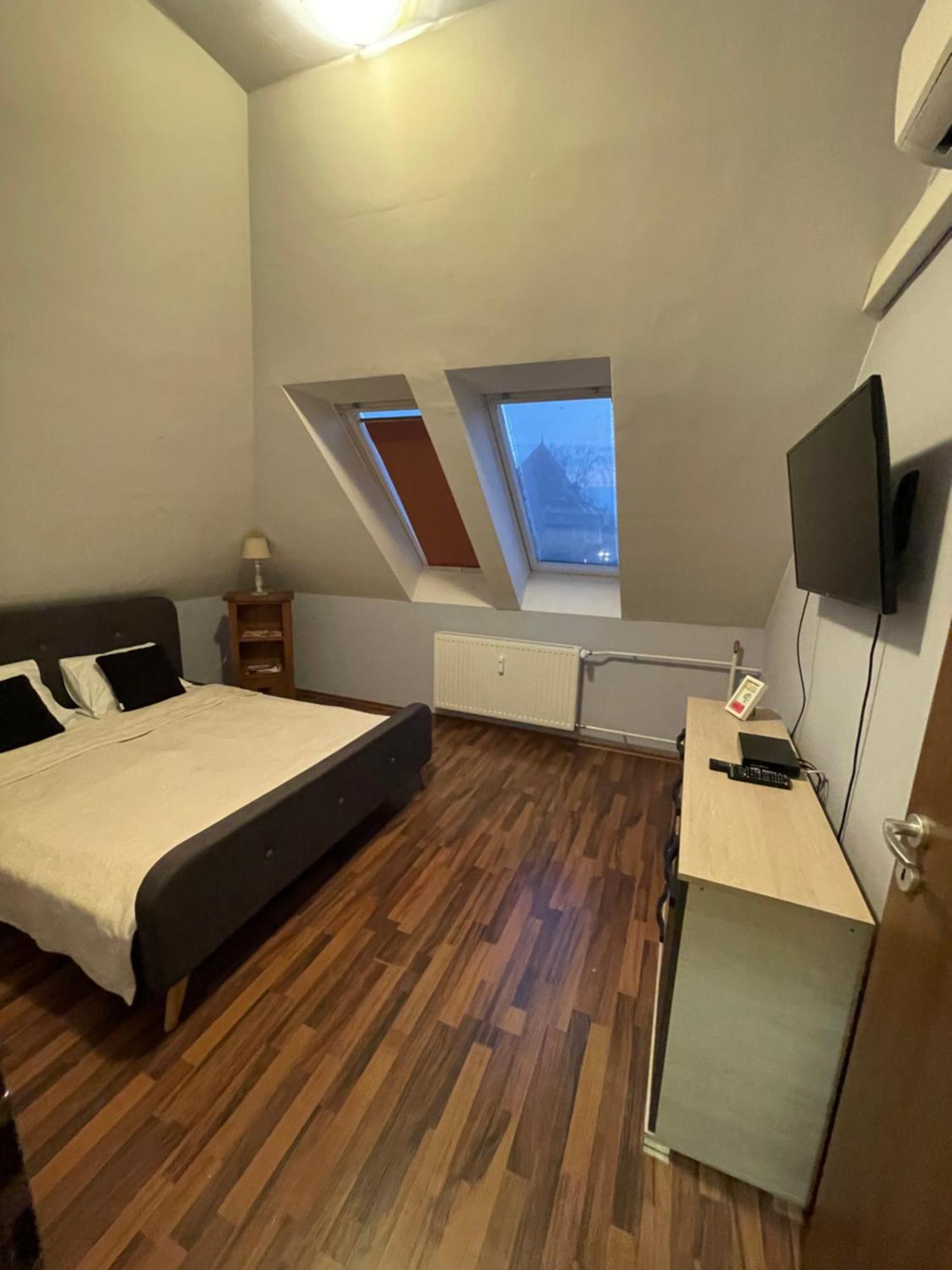Palank Apartman Мошонмадьяровар Экстерьер фото