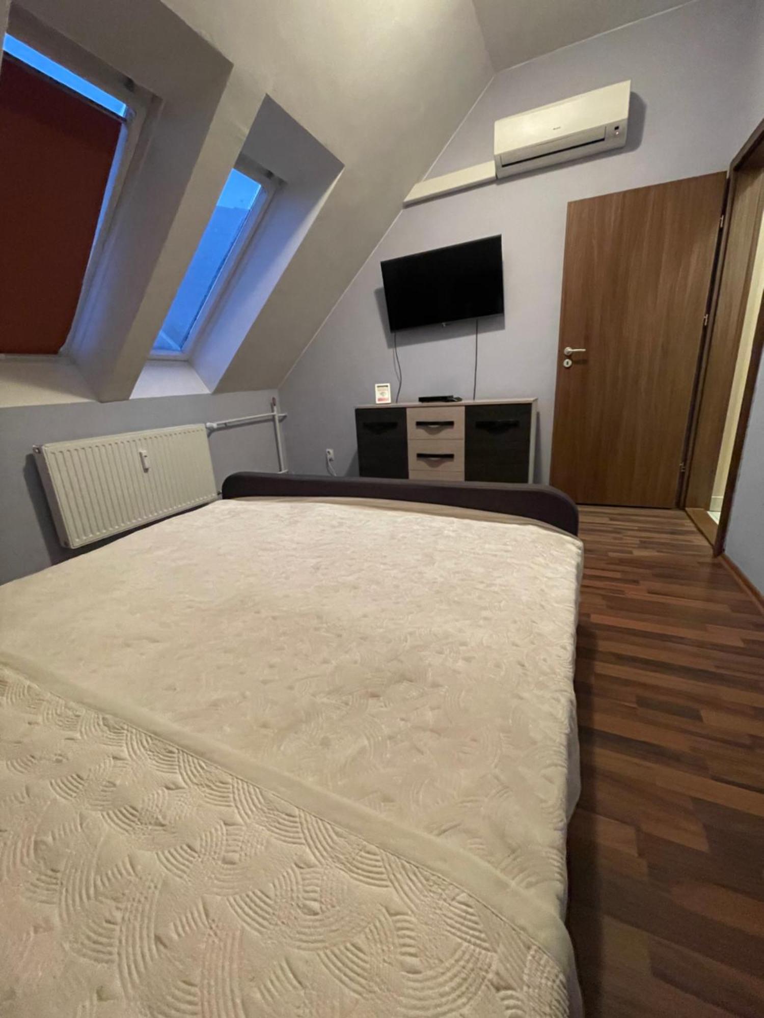 Palank Apartman Мошонмадьяровар Экстерьер фото
