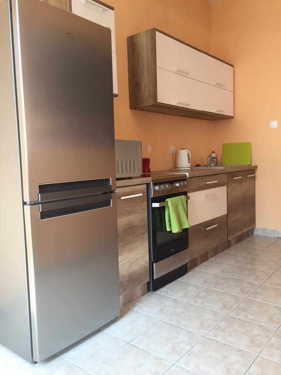 Palank Apartman Мошонмадьяровар Экстерьер фото